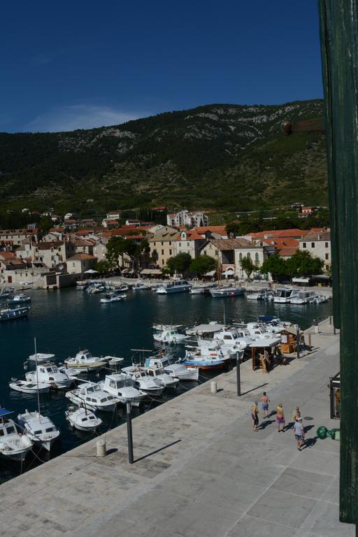 Apartment Riva 5 Komiža Exteriér fotografie