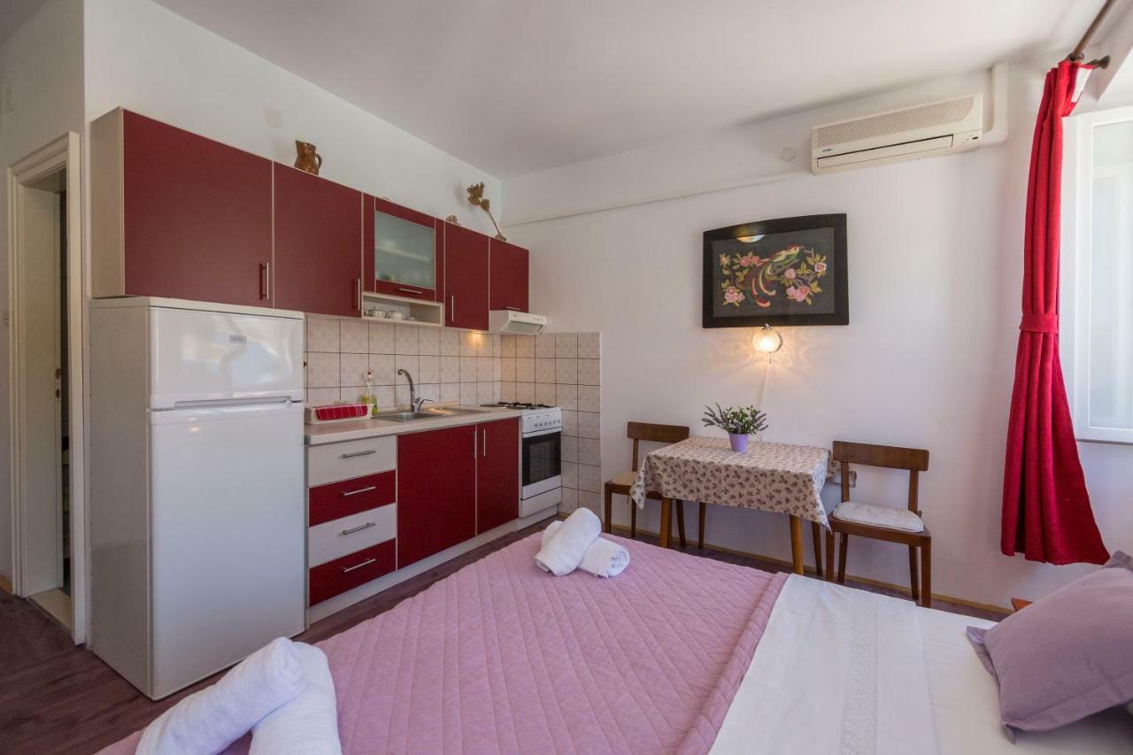 Apartment Riva 5 Komiža Exteriér fotografie